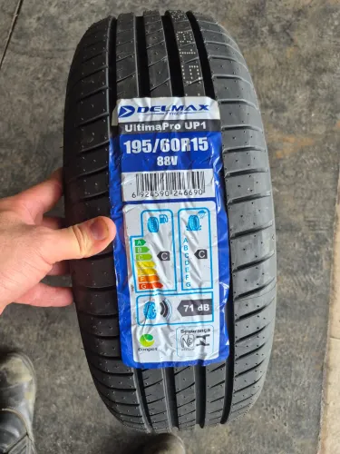 Um pneu 195/60/15 delmax novo zero vulcanizado (170 em 2× no ct)( obs so tenho 1 pneu ok)