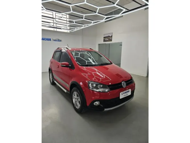 Volkswagen Crossfox 1.6 MI Total Flex 8V 5P 2011