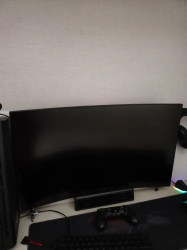 Monitor Gamer SuperFrame 31,5" Curvo Full HD 165Hz 1ms