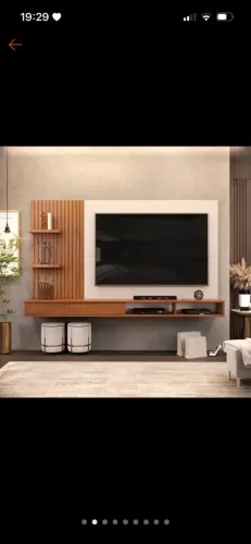 Painel para TV até 60 polegadas e ele tem 1 metro e 90 cm