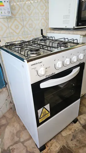 Vendo Fogão 4 bocas