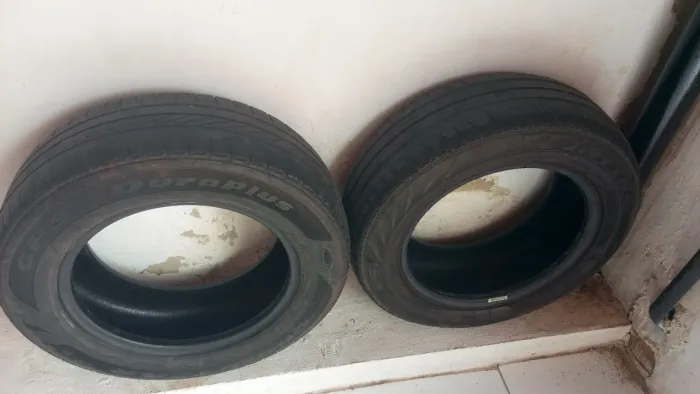 2 pneus 175/70/14