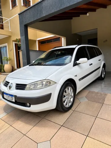 Renault Megane Grand Tour Dynam. Hi-flex 1.6 16V 2012