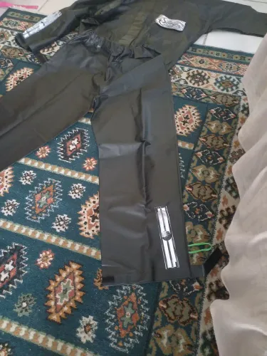 Vendo  capa  de chuva para motoboy em pvc flexível nova  nunca  usada. 110,00 reais. 