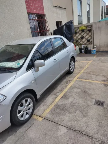 Nissan Tiida Sedan 1.8 16V Flex Fuel 4P 2011