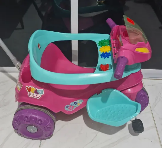 Triciclo Velo Baby da Bandeirantes em perfeito estado de conservação usado poucas vezes