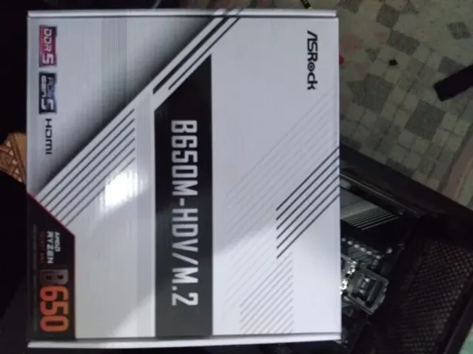 Placa-Mãe ASRock B650M-HDV/M.2, AMD B650, mATX, DDR5, Preto - 90-MXBLA*