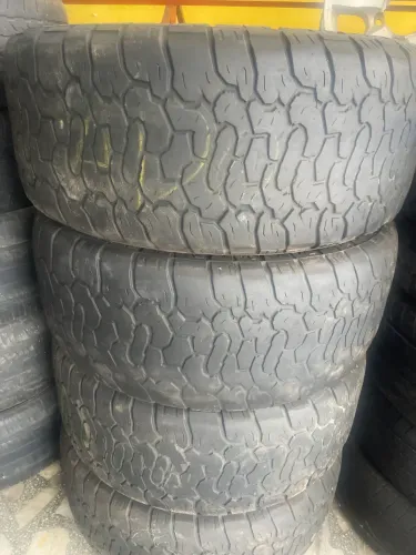4 PNEUS  18  MEDIDA 33/12/50R18 VL 1200.00 OS 4 TR *