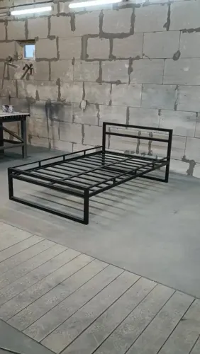 Cama base de metalon 