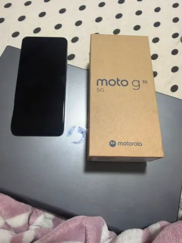 Celular moto G 35 128 GB menos de 2 meses de uso!