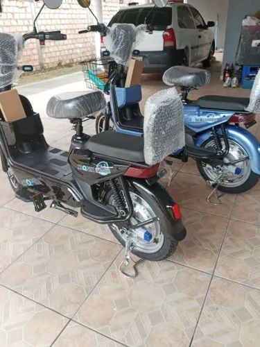 Bicicleta elétrica aro 16 com bluetooth e som , fazemos entrega grátis. Whatsapp *
