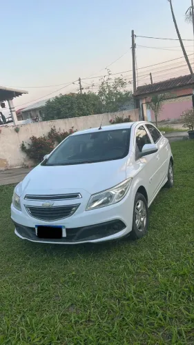 Chevrolet Onix Hatch LT 1.0 8V Flex Power Mec. 4P 2013