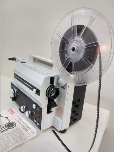 Raridade PROJETOR SUPER 8 EUMIG MARK S 810 D Importado Áustria década de 80