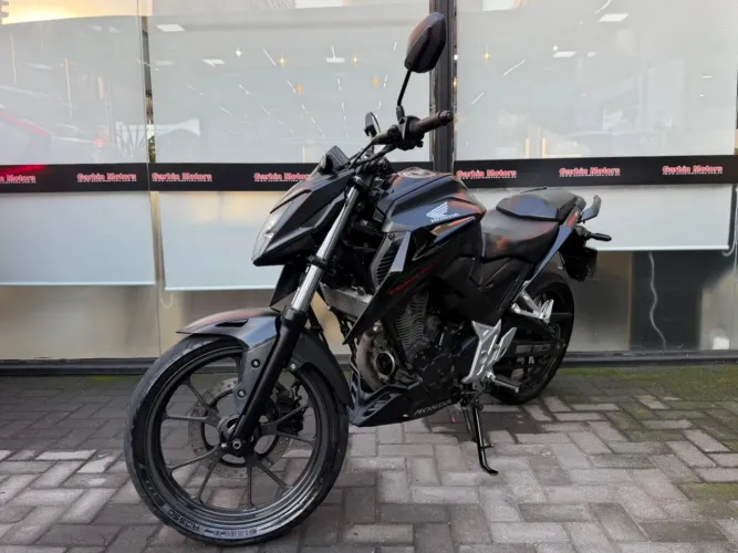 Honda CB300 Twister 2024 11.000km