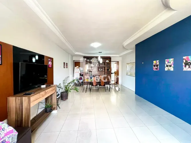 Apartamento para locação no Plaza Lourenzzo no Setor Bueno com 4 quartos sendo 2 suítes