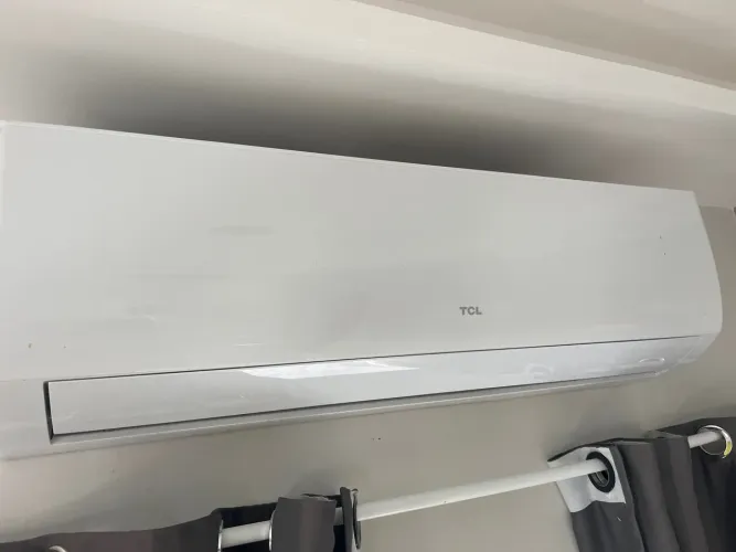 Vendo ar-condicionado de 22000 Btu TCL