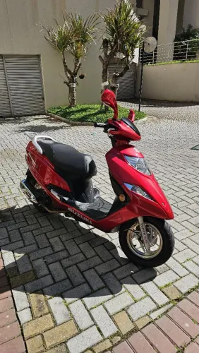 Suzuki Burgman 125 2014