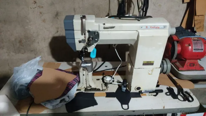 Vend-se máquina coluna coluna transparente triplo