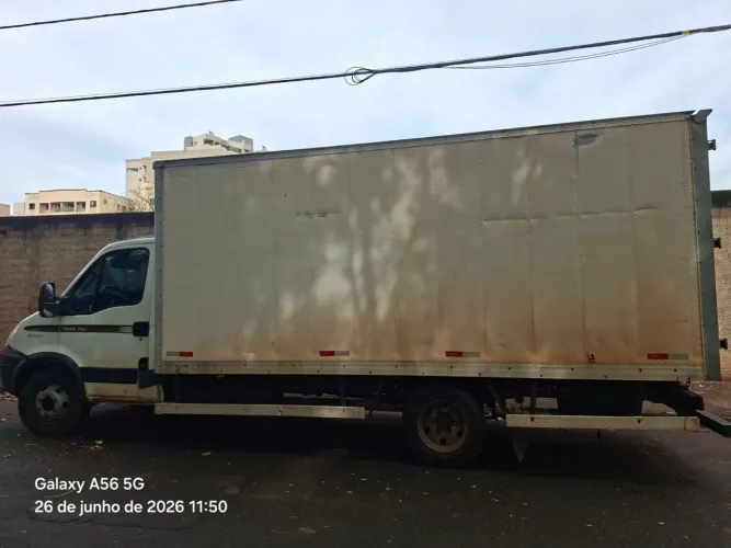 IVECO DAILY 70C17 2014 BÁU CARGA SECA - PRONTA PARA TRABALHAR