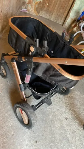 Vende-se carrinho moisés