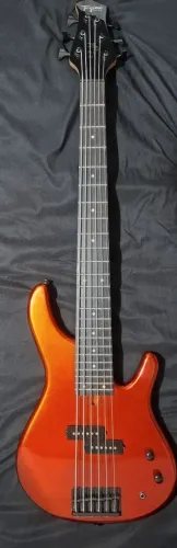 Baixo Tagima XB21 6 Cordas Passivo - Pouquíssimo Uso<br>