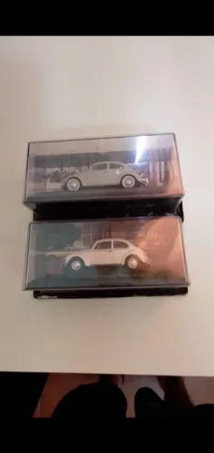 DUAS MINIATURAS FUSCA NOVO NA CAIXA LACRADO