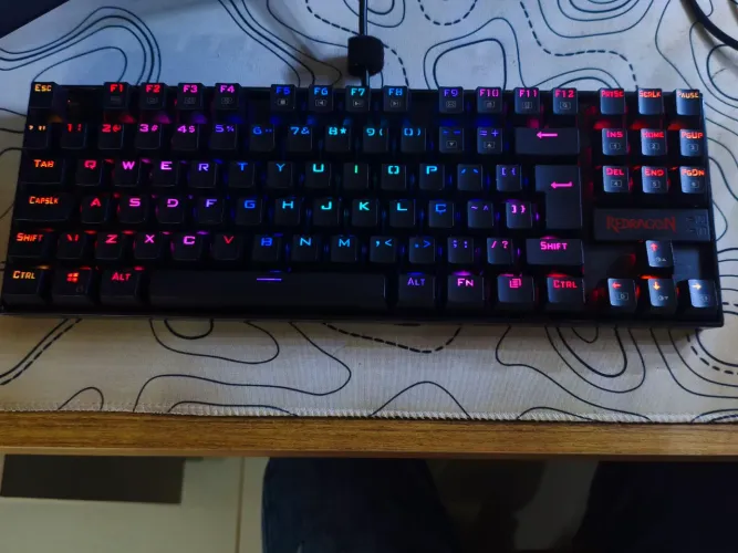 Teclado Redragon Kurama Mecânico Switch Brown