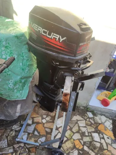 Mercury 25hp Americano