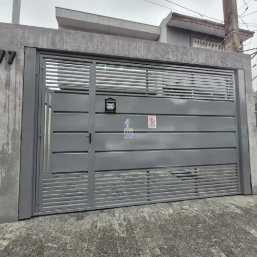Sala comercial para locação no Parque Novo Mundo.