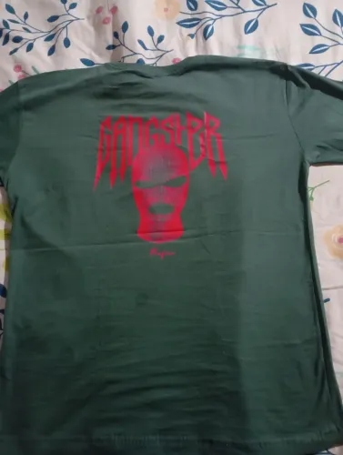 Vendo camiseta feminina (Gangster) Academia 