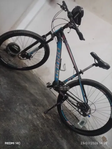 Bicicleta aro 26 21 marchas 