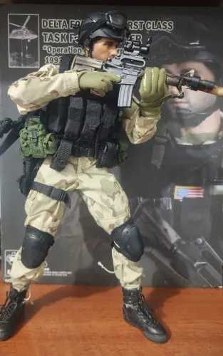 Damtoys 1/6 hoot