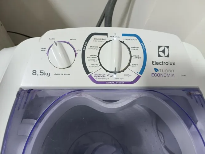 Máquina de Lavar-8Kg