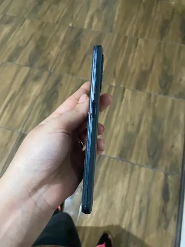 Vendo celular Xiaomi Redmi 9T funcionando perfeitamente 350$