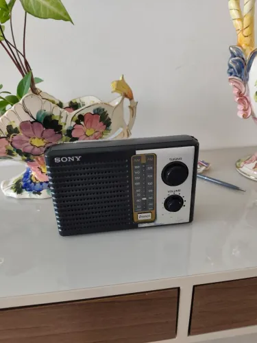 Rádio Sony AM FM Perfeito