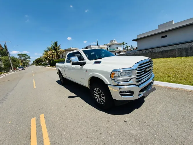 Ram 3500 Limited Longhorn 6.7 TB CD Diesel 2023