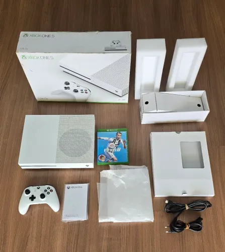 Xbox One S 1 TERABYTE