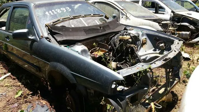 Santana gls cl sucata