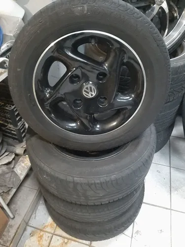 Roda aro 14 Porsche Black piano com borda diamantada com Pneu 185 65 14 usado jogo