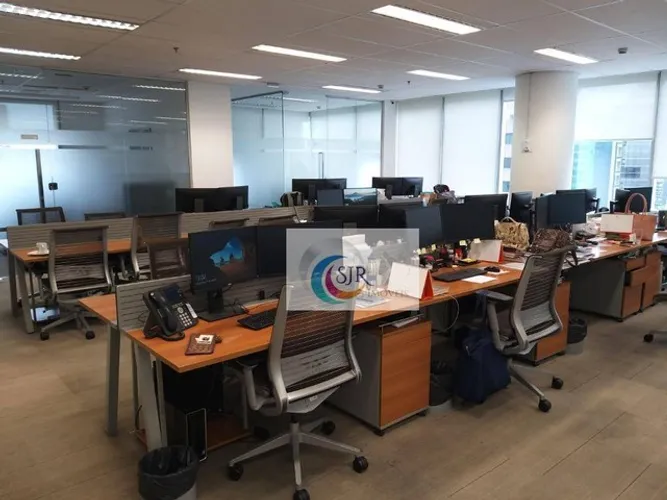 Conjunto MOBILIADO para alugar, 311 m²