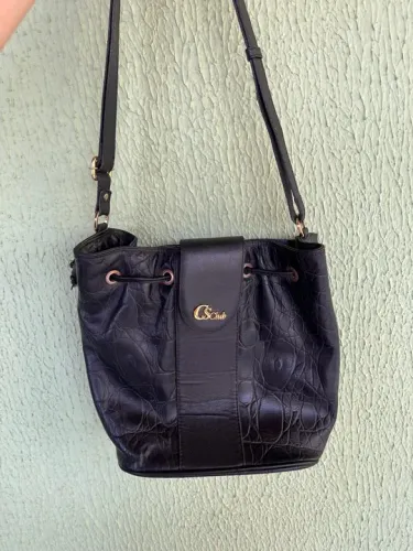 Bolsa em couro 