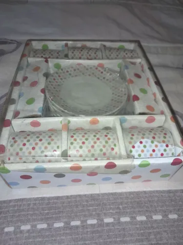Conjunto de chá com 6 xícaras e pires