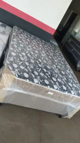 CAMA BOX CASAL ESPUMA SELADA NOVA