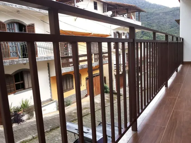 Guarda corpo sacada e escadas