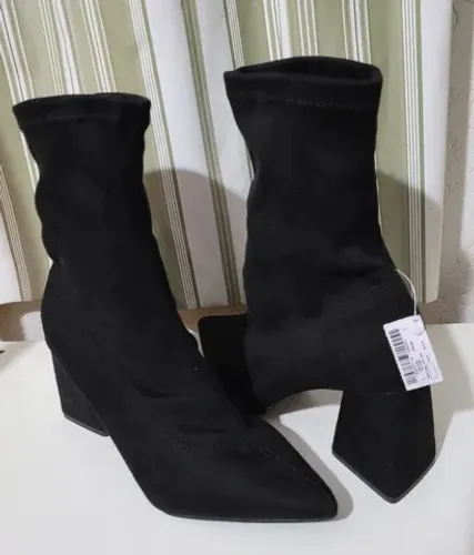 Bota têxtil 