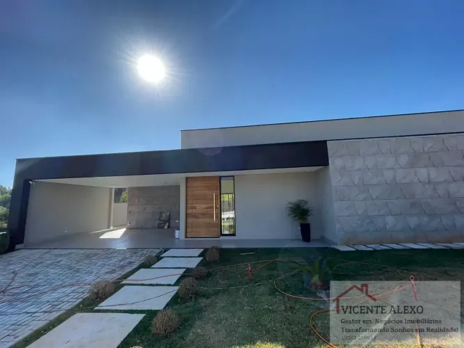 Casa a Venda no Condomínio Terras de Santa Cruz em Bragança Paulista SP