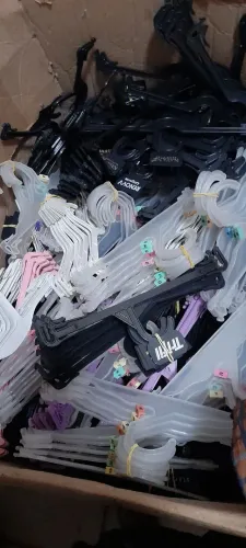 Vendo cabides pequeno  P