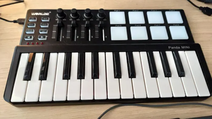 Teclado controlador Worlde panda mini