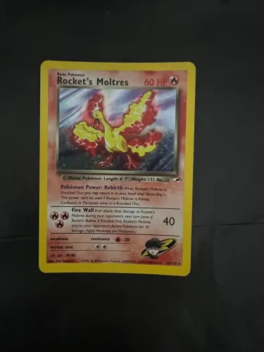 Carta Rocket's Moltres - Pokémon TCG