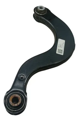 Braço de Suspensão Traseiro Esquerdo VW Jetta 2.0 TSI HL 211cv 2016
